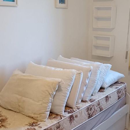 Toninhas - Condominio Wembley Tenis F201 乌巴图巴 外观 照片